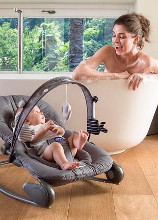 Кресло-качалка hoopla.