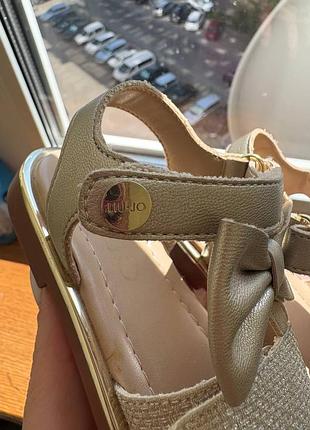 Босоніжки для дівчинки 4