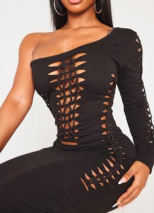 Распродажа платье prettylittlething миди с вырезами