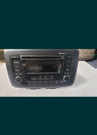 Автомагнітола suzuki