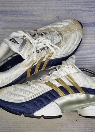 Кроссовки adidas