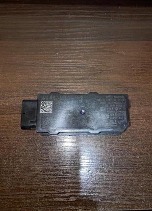 Антена підсилювач vw volkswagen id.4 id4 id.3 id.5 5wa962133d