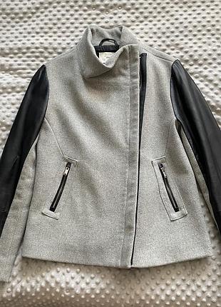 Пальто (напівпальто) bershka
