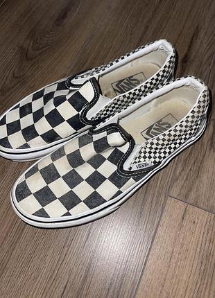 Стильні кеди vans