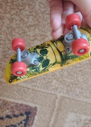 Пальчиковий скейт 2