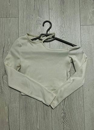 Білий топ на одне плече