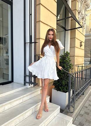 Сукня жіноча