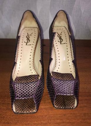 Туфлі yves saint laurent