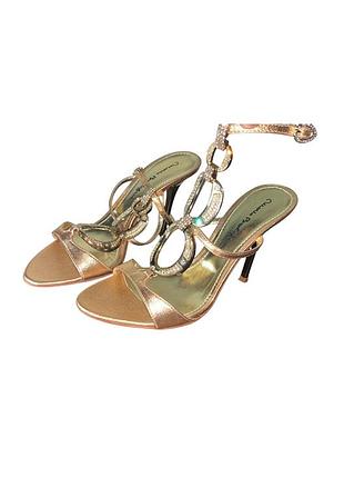 Mario bologna кожаные босоножки  со стразами р.36 италия