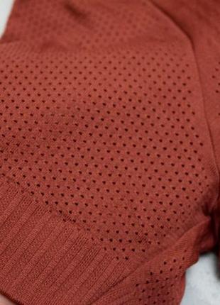 Женская дышащая спортивная футболка nike dri-fit  с перфорацией на спине2 фото