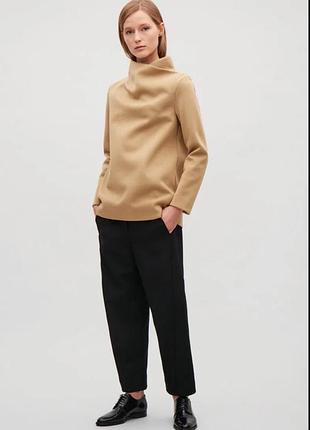 Джемпер с драпировкой на воротнике cos