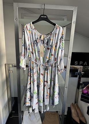 Жіноче літнє плаття
