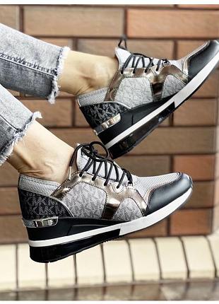 Фірмові кросівки michael kors 37 розмір