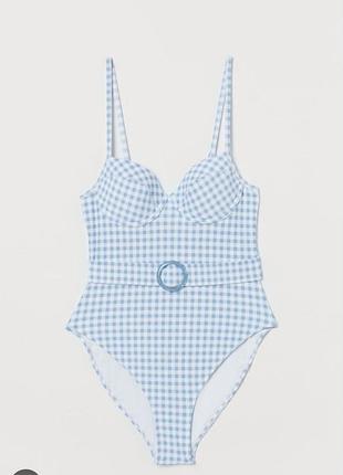 Слитный купальник