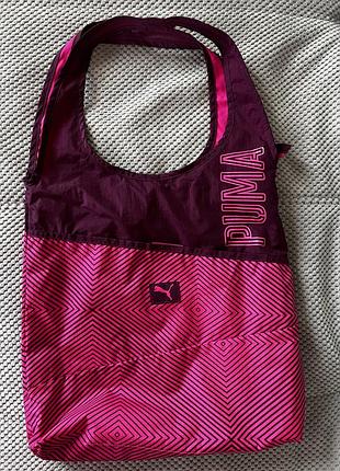 Яскрава сумка puma