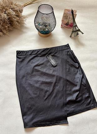 Жіноча чорна міні спідниця