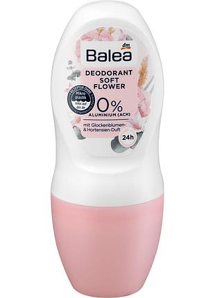 Антиперспірант для жінок balea deo roll soft flower