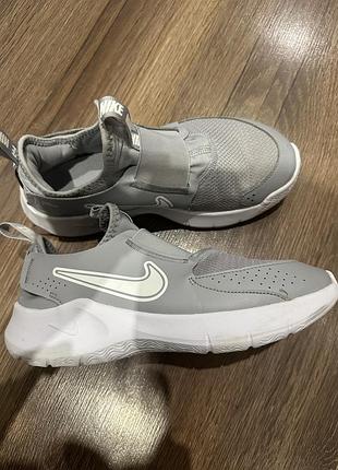Кроссовки nike