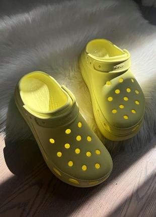 Crocs на платформі m7w9