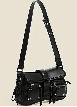 Чорна гарна сумочка сумка маленька хіт кармани