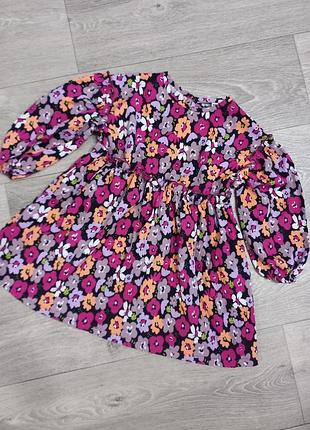 Яркое легкое платье для девочки