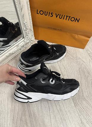 Кросівки оригінал adidas