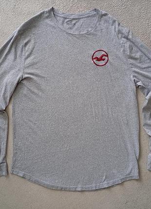 Брендовый лонгслив hollister.