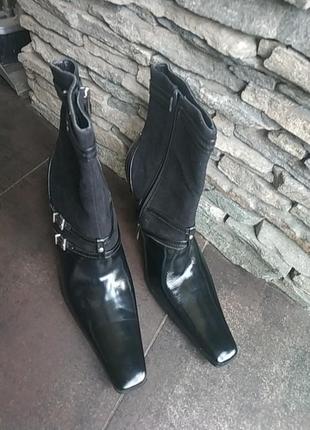 Ботинок черный замша кожа лак узкий длинный носок5 фото