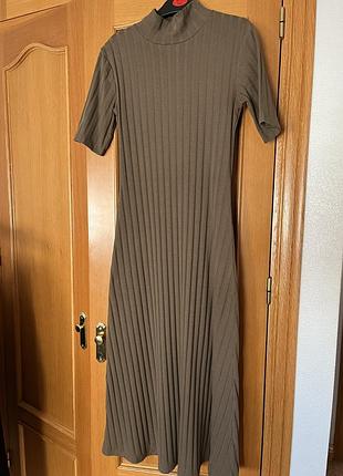 Сукня гофре zara