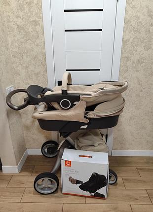 Продам кляску. коляска stokke xplory v4. очень удобна в использовании. пользовались до 10 месяцев. в комплектация есть все что необходимо.
