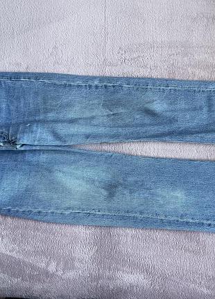Джинси жіночі levi’s, на гудзиках, сині, прямі,розмір l.