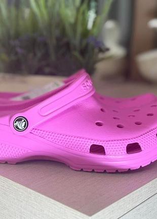 Crocs classic clog