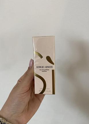 Парфум для жінок si eau de parfum intense giorgio armani