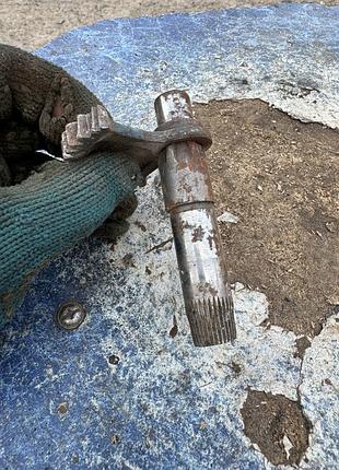 Вал заводний шліцьовий півмісяць кік стартера заводний мотоцикл мінськ схід срср