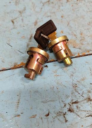 Замки бардачков замок бардачка мотоцикла иж планета иж юпитер новые оригинал