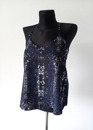 шикарная майка с принтом.