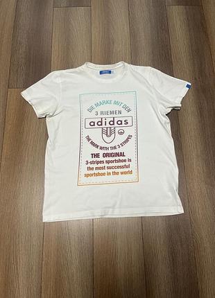 Футболка від adidas