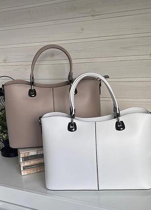 Натуральна шкіряна сумка базова тоут італійська біла