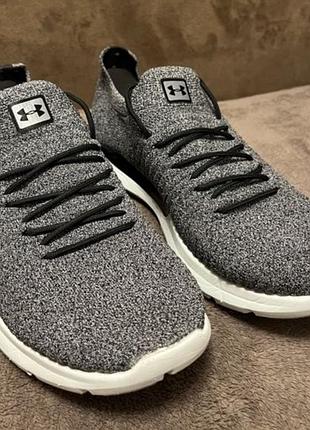 Кросівки under armour