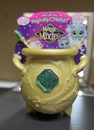 Ігровий набір чарівний котел горщик magic mixies magical misting