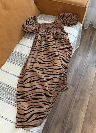 Сукня плаття в стилі zara  з рукавами фонариками з додаванням льону в анімалістичному принті