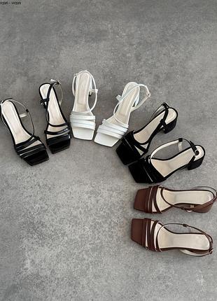 Босоніжки з натуральної шкіри на підборах жіночі