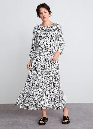 Оригінальна стильна ярусна сукня