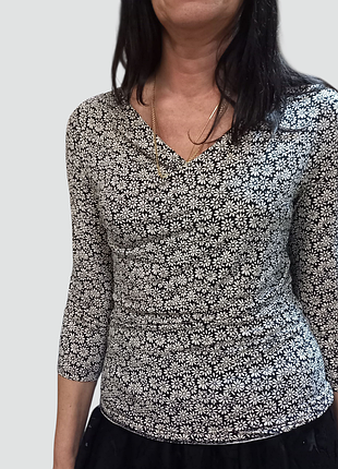 Футболка з рукавами 3/4 у квітковий принт