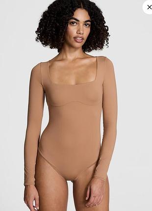 В наявності боді pink оригінал