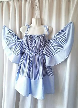 Легкое летнее летнее воздушное платье в полоску, в полоску с открытыми плечами, пышными объемными р