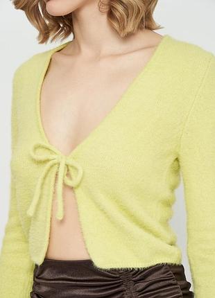 Стильний кардиган кроп топ травка зелений h&m y2k на завязках хіппі стиль