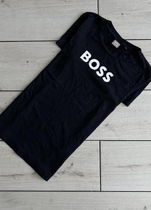 Жіноча футболка hugo boss