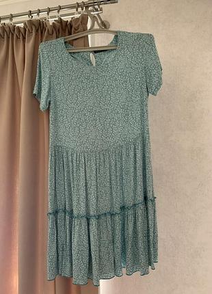Платье легкое в мелкий цветочек s/m