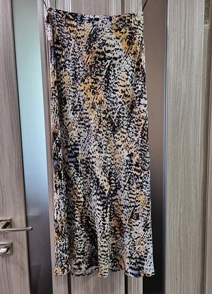 Трендова спідниця максі